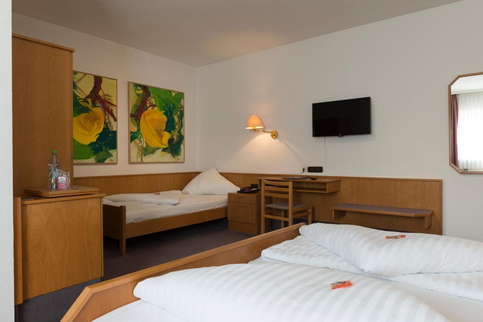 Hotel Gasthof Zum Storch Schlüsselfeld Exteriér fotografie